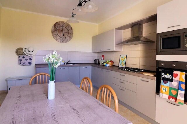 チャーミング ゲッタウェイ ウィズ ビューズ イン マルサスカラ