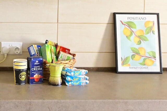 チャーミング ゲッタウェイ ウィズ ビューズ イン マルサスカラ