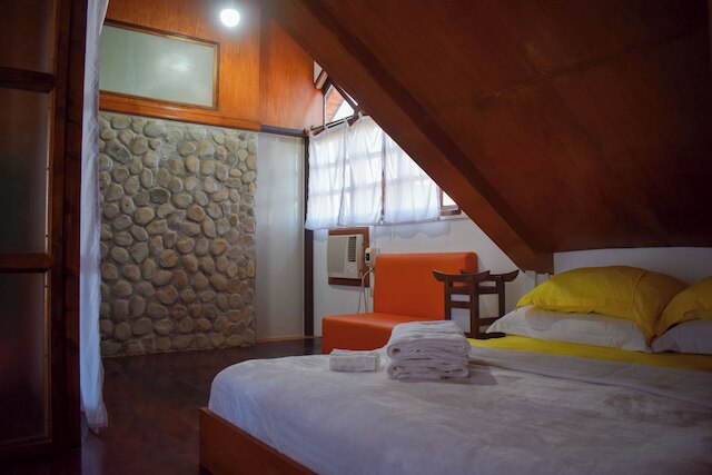 オロカサ ゲストハウス