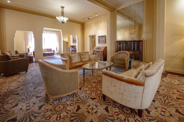 ザ バロネス ホテル