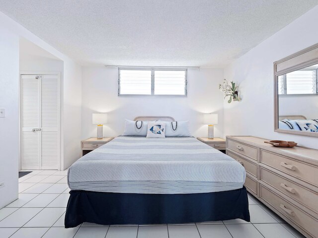 コル ホヌ スタニング ビーチフロント コンド フォー 2！