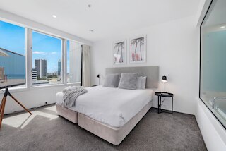 プライベート Q タワー アパートメンツ - ワウ ステイ