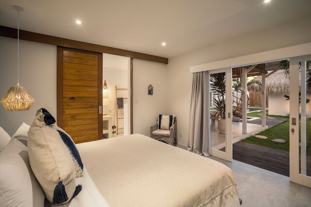 ヴィラ マケナ バイ アルフレッド イン バリ