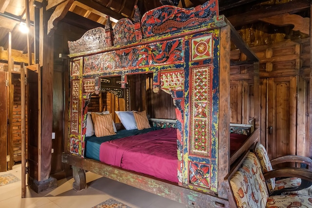 ツースペースズ リビング アット ブンガ デサ ジンバラン