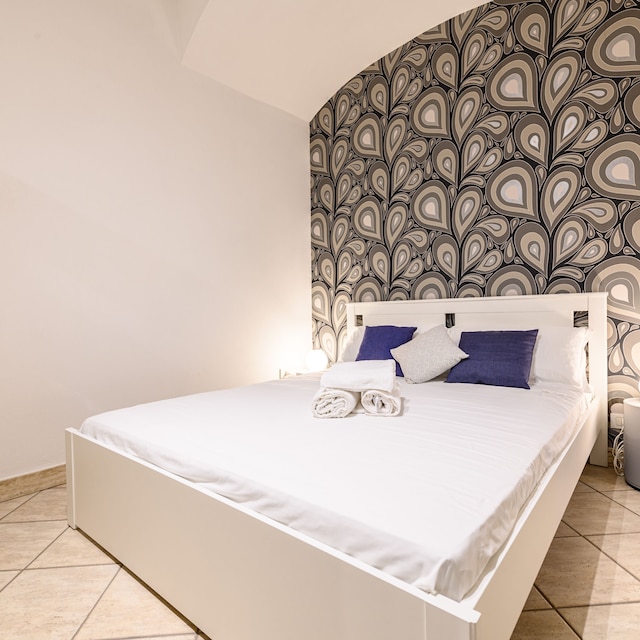 ヴィア ニロ 30 イン ナポリ