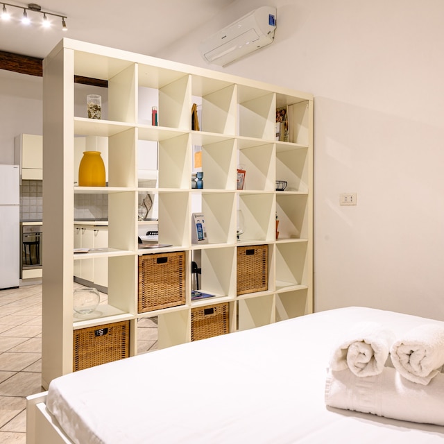 ヴィア ニロ 30 イン ナポリ