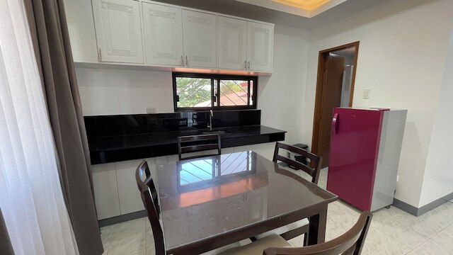 ソンリサ - ゴールデンメドウズ バイ ハイブルームズ