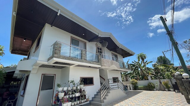 ソンリサ - ゴールデンメドウズ バイ ハイブルームズ