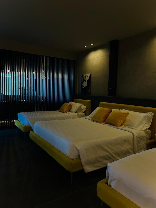 スペラ ラグジュアリー パレルモ