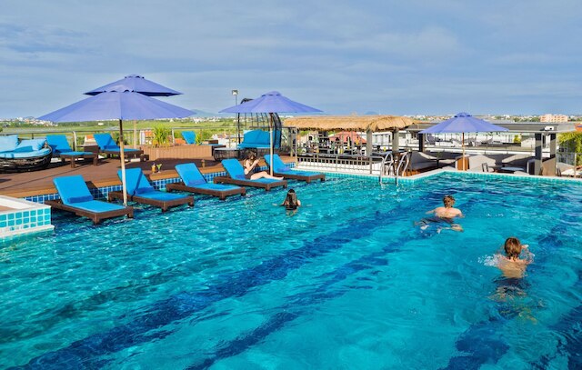 クオリア デ オテル ホイアン - ルーフトップバー シティビュー