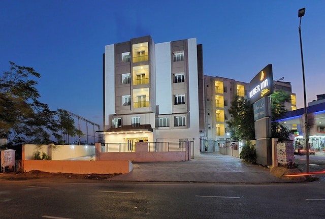 KUBER インン エリート