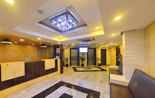 KUBER インン エリート