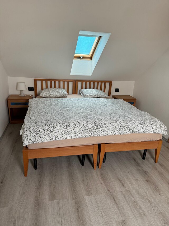 1 ベッド フラット - スリープス 4 - ペッツ - スモーキング オン テラス