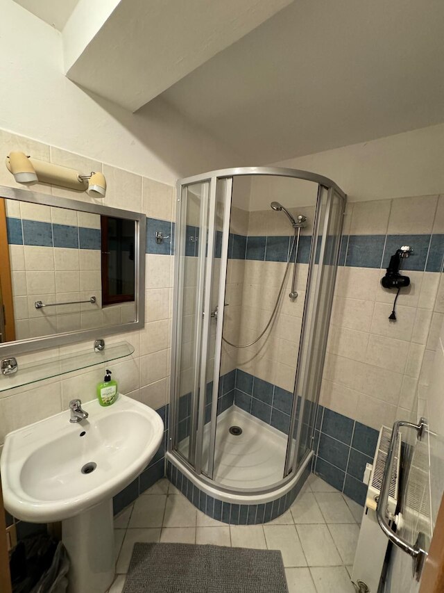 1 ベッド フラット - スリープス 4 - ペッツ - スモーキング オン テラス