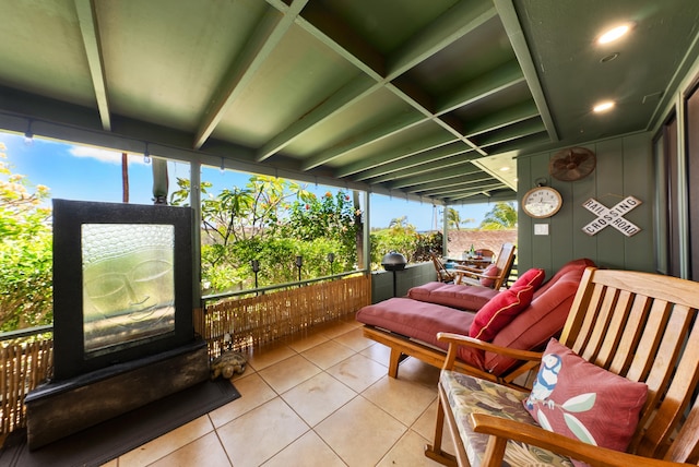 インターナショナル コロニー クラブ 22