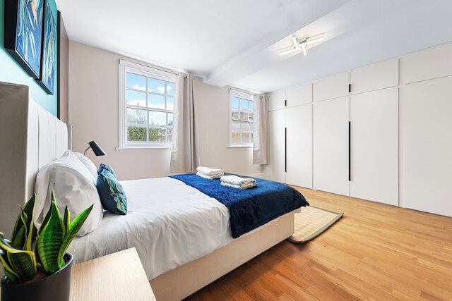 チャーミング デュプレックス アパートメント パディントン W2