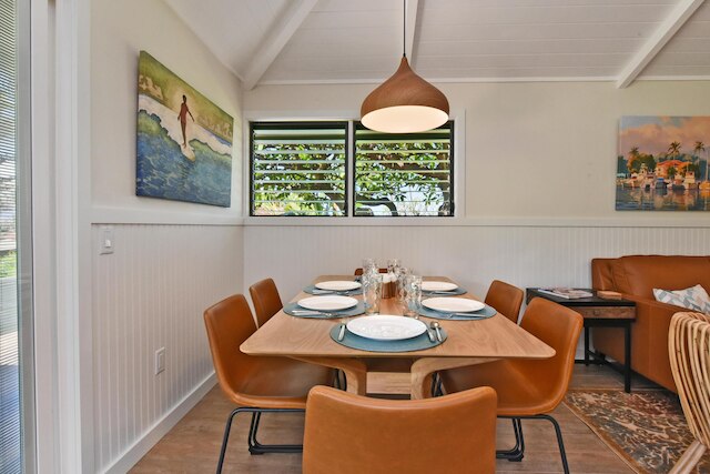 インターナショナル コロニー クラブ 20