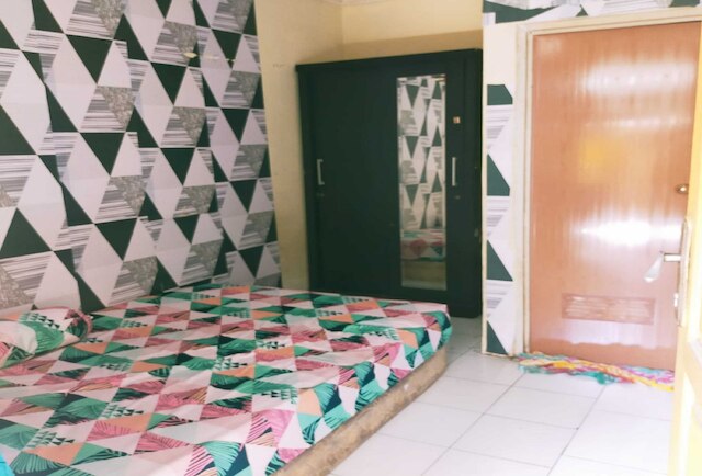 OYO 93887 ジョン レジデンス