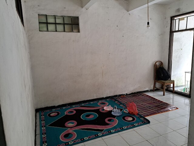 ホテル O スリワンギ ゲストハウス シャリア