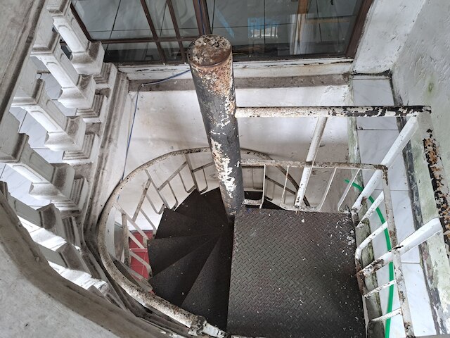 ホテル O スリワンギ ゲストハウス シャリア