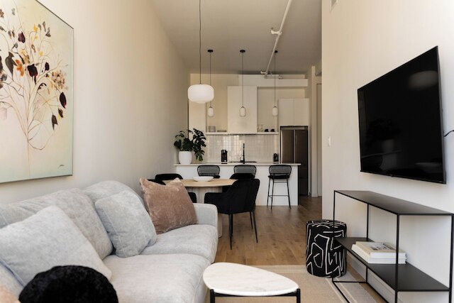 メゾン プラス ジャックカルティエ バイ ラグジュアリー イン トランジット