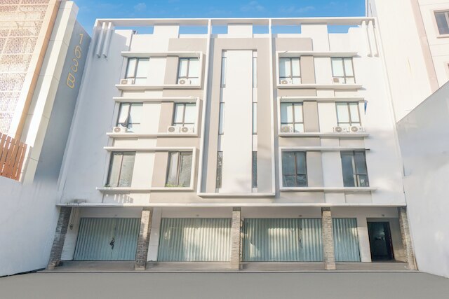 ホテル O J&B スマート ジャティネガラ