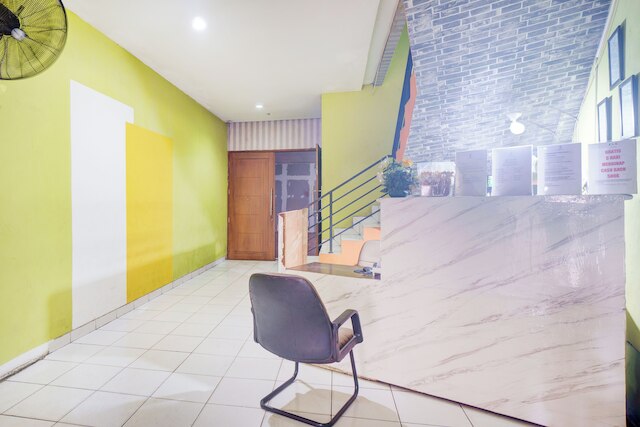 ホテル O J&B スマート ジャティネガラ