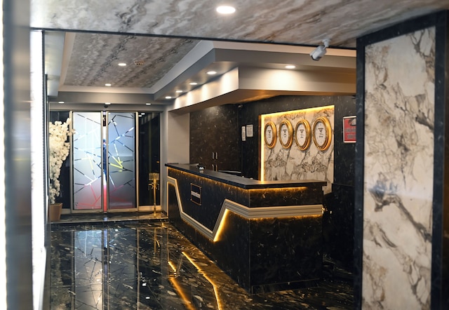 グランド ベラ パレス