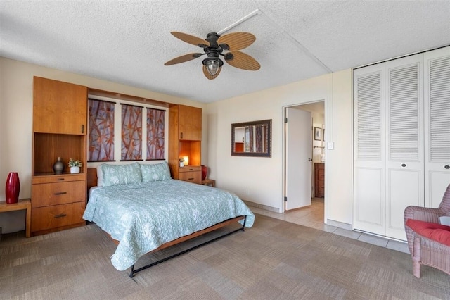 アイランド サーフ 614 2 ベッドルーム アパート