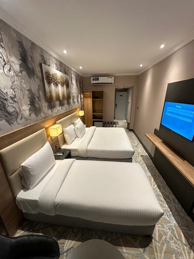 スカイ パーク ホテル