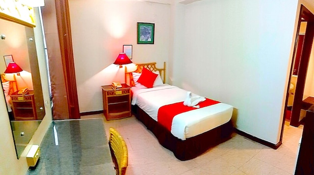 フンベルトス ホテル