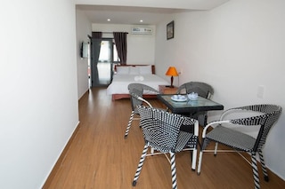 セイミー ホームステイ