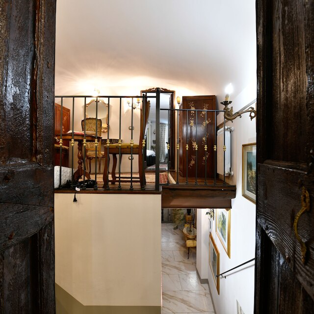 ローマのドルチェ ヴィータ ウィズ 2 ベッドルームズ アンド 1 バスルームズ