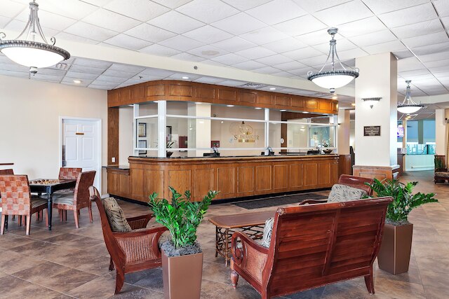 ロイヤル フロリディアン サウス バイ スピナカー