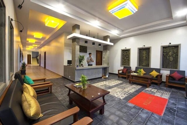 ニコズ ホテル 2