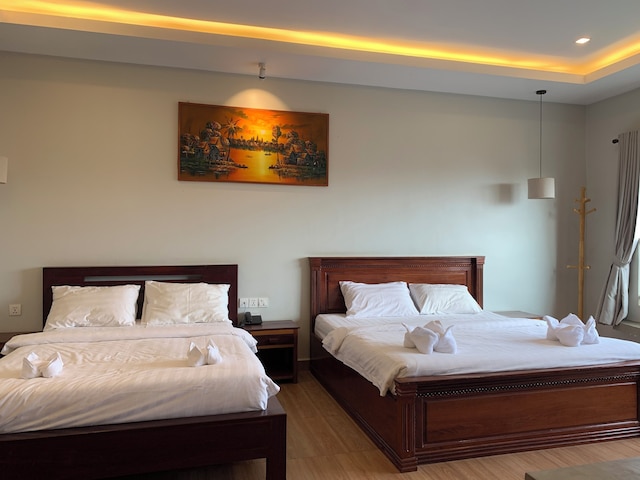 ニコズ ホテル 2