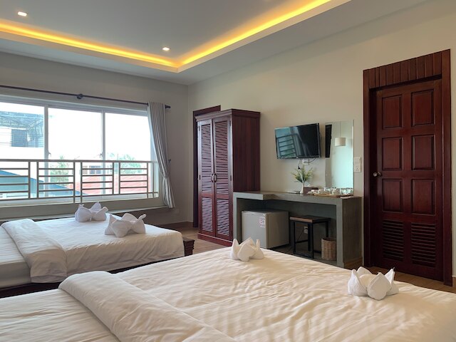 ニコズ ホテル 2