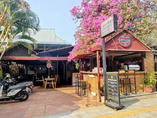 ソベン カフェ ゲストハウス