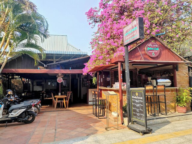 ソベン カフェ ゲストハウス