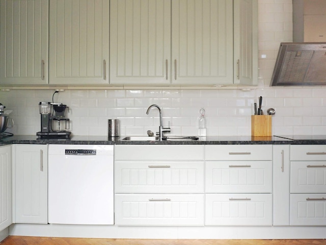 4 スター ホリデーホーム イン エンスケデバイ トラウム