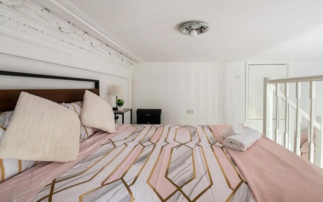 ウェスト オアシス - エスケープ フロム カオス