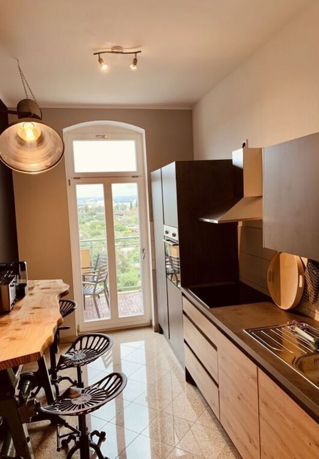 インダストリアル スタイル ドレスデン