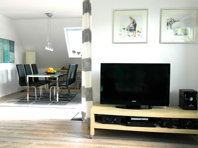 イン ザ ハウス "アム レッダー"