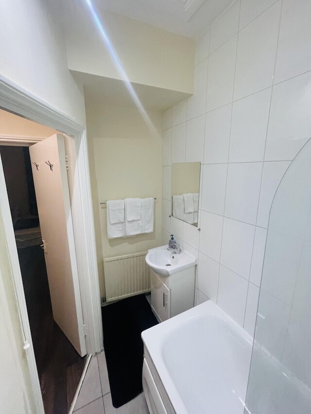 キャプティベーティング 2-ベッド アパートメント イン ロンドン パディントン