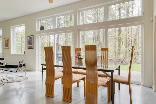 ウッドランド ゼン バイ アバンステイ モダン デザイン + パティオ