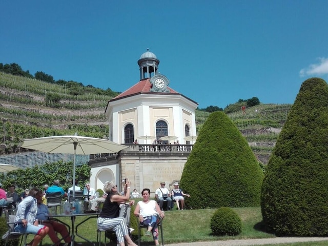 ナイス アパートメント イン ラデボイル