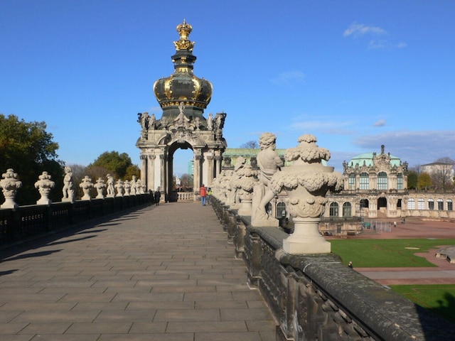 ナイス アパートメント イン ラデボイル