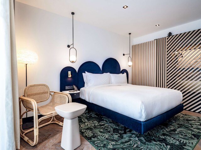 ダブルツリー バイ ヒルトン ニース センター アイコニック