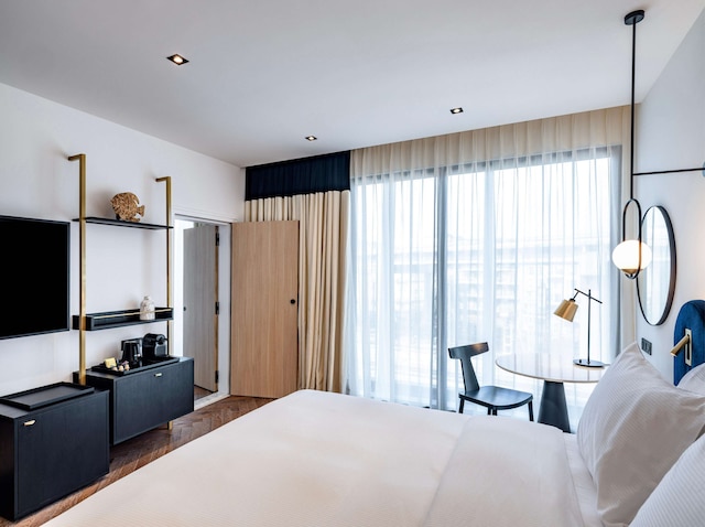 ダブルツリー バイ ヒルトン ニース センター アイコニック