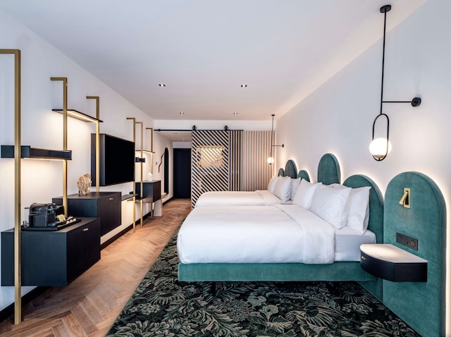 ダブルツリー バイ ヒルトン ニース センター アイコニック